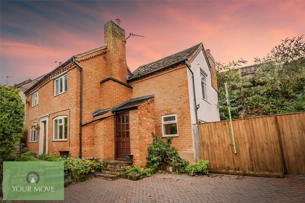 Main image of property: Rock Hill, Bromsgrove, Worcestershire, B61