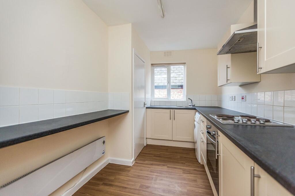 Main image of property: High Street, Bromsgrove, Worcestershire, B61