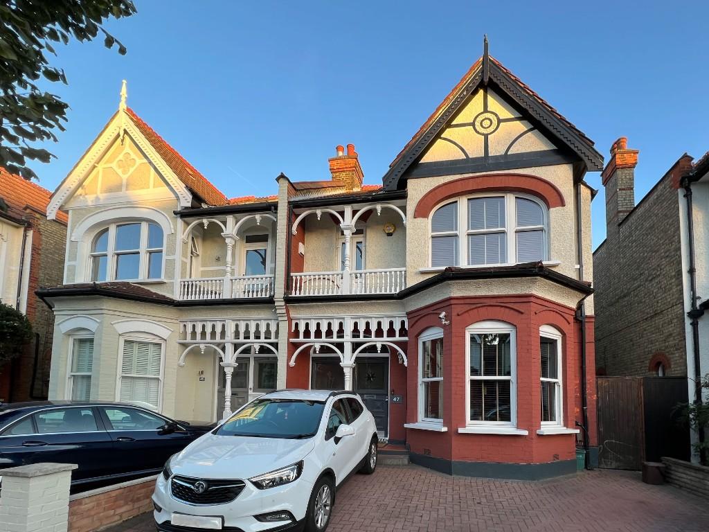 Main image of property: Broomfield Avenue, London, N13