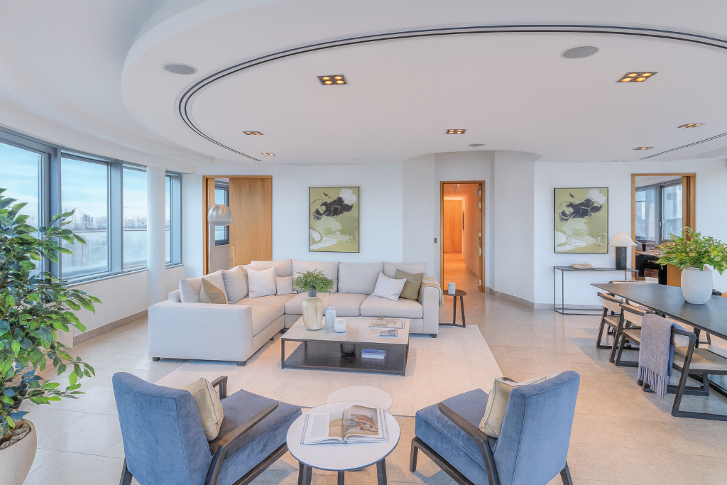 Main image of property: Bridges Court Road, London, SW11