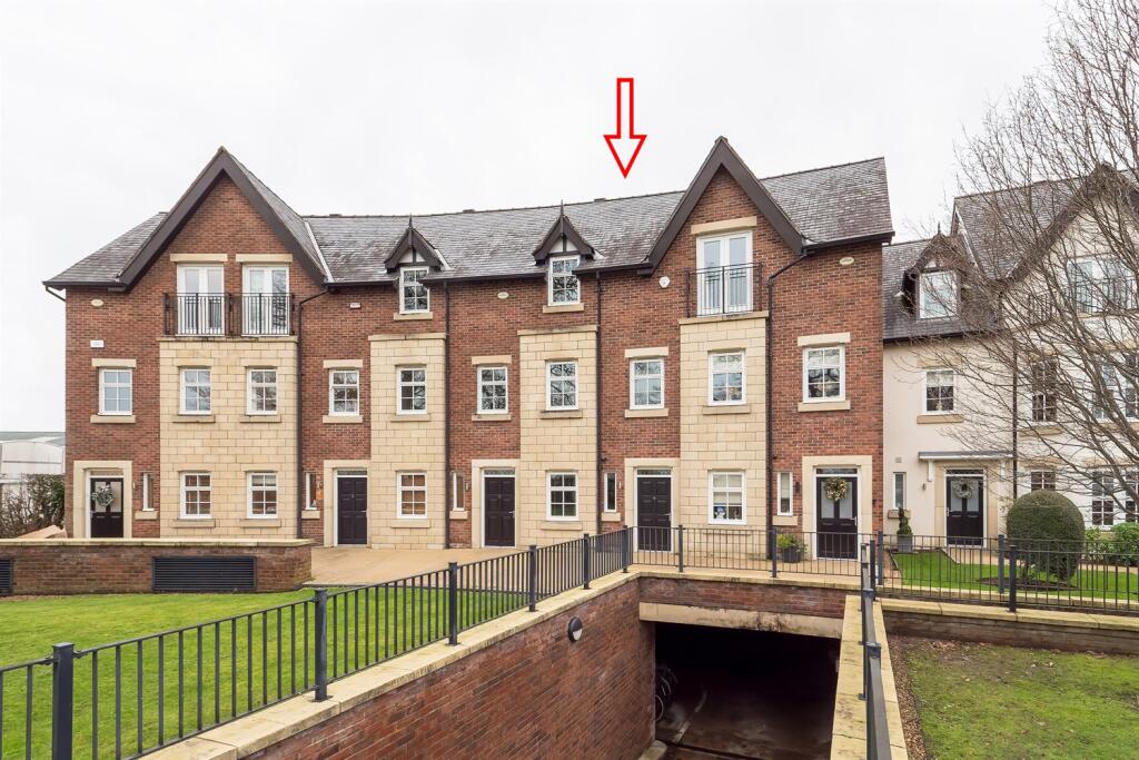 Main image of property: Edge View Crescent, Merrymans Lane, Alderley Edge