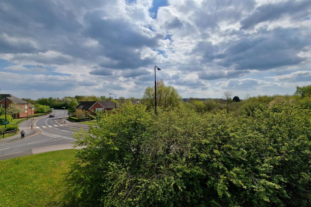 2 bedroom apartment for sale in Rosefinch Road, West Timperley