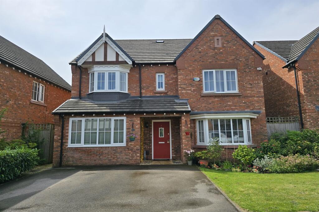 Main image of property: Aylesbury Close, Broadheath