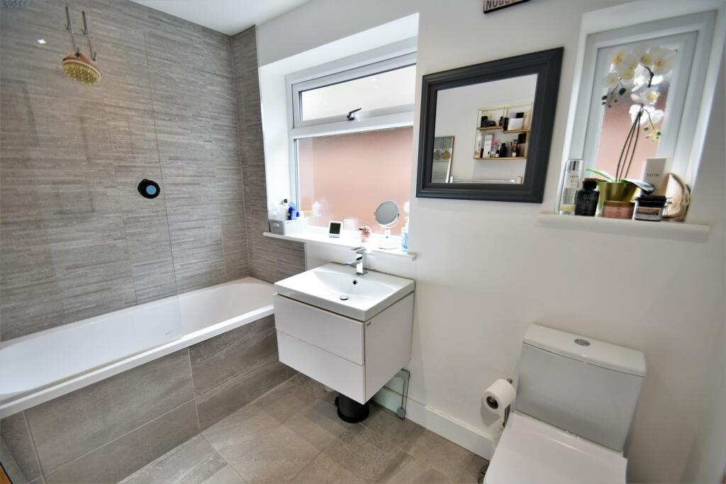 3 bedroom semidetached house for sale in Grove Lane, Cheadle Hulme, SK8
