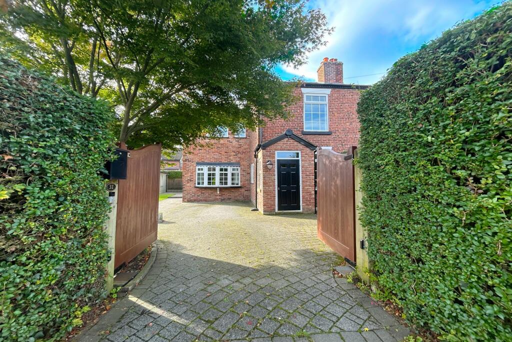 Main image of property: Fords Lane, Bramhall, Stockport