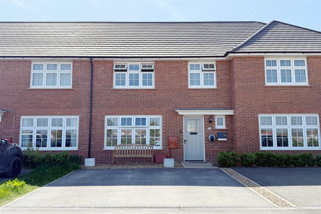 Main image of property: Nicolson Avenue, Woodford