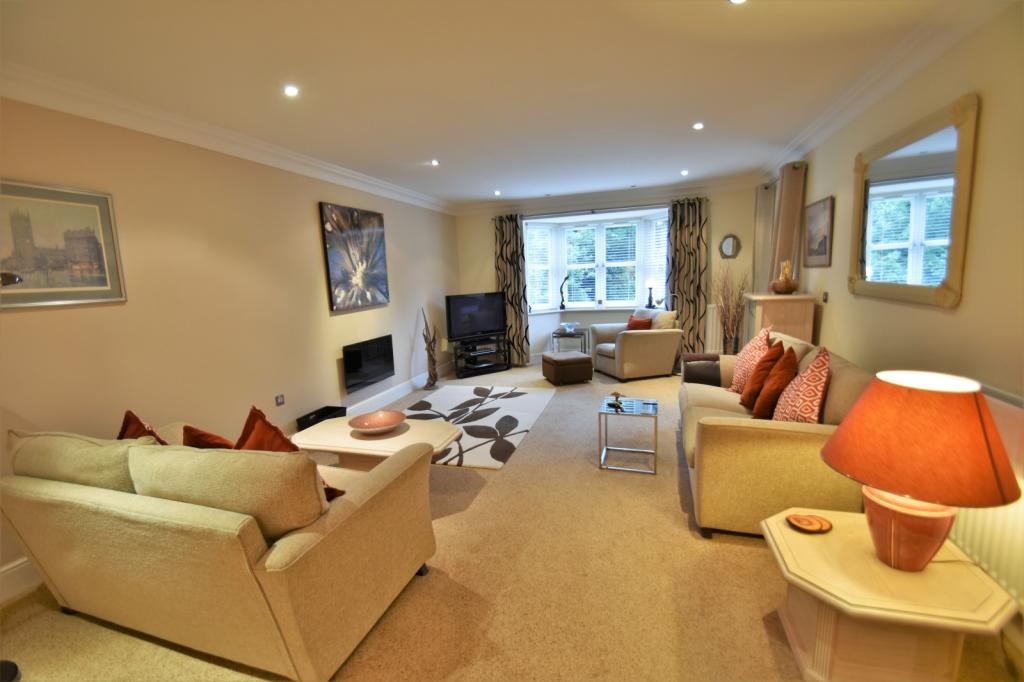 3 bedroom apartment for sale in Cambridge House, Bramhall Lane South