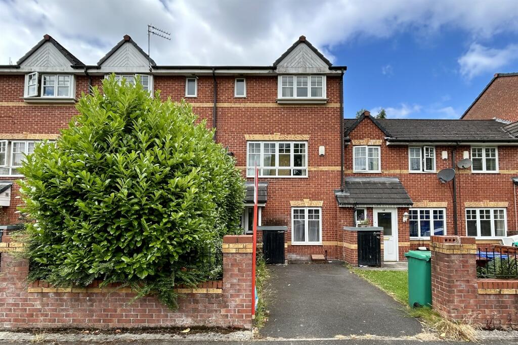4 bedroom town house for sale in Northcote Avenue, Wythenshawe