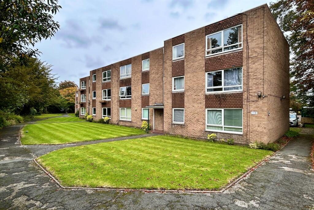 Main image of property: Moseley Grange, Cheadle Hulme, Cheadle