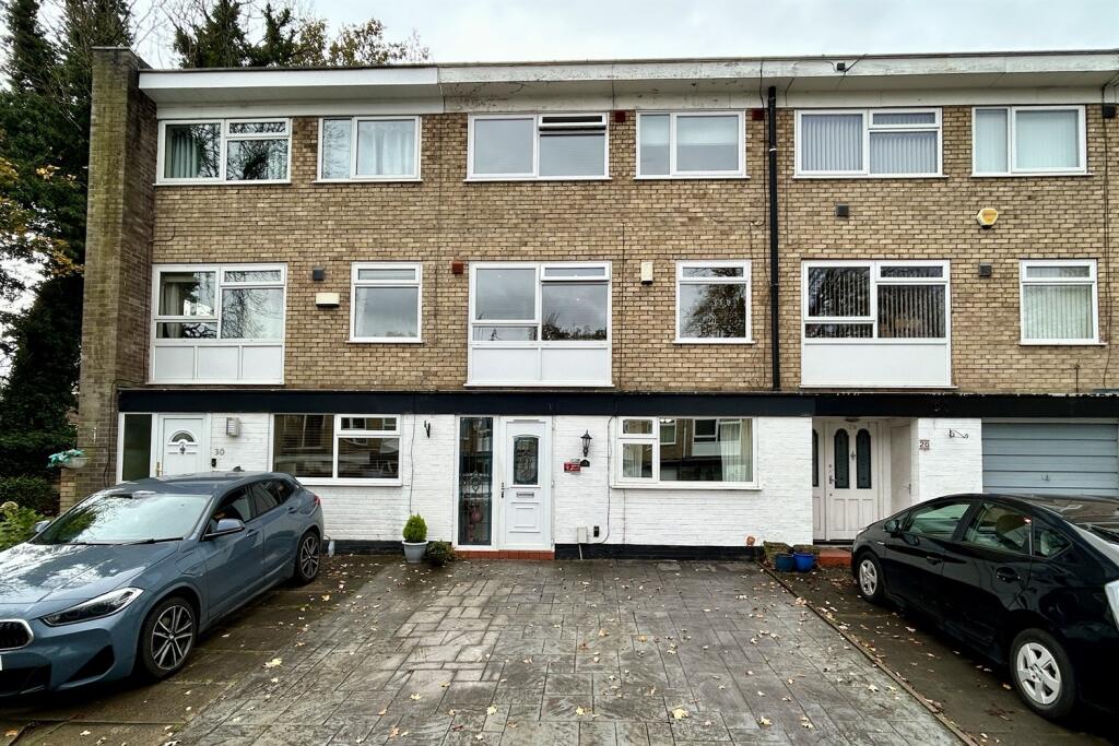 Main image of property: Farley Court, Stockport, Cheadle Hulme