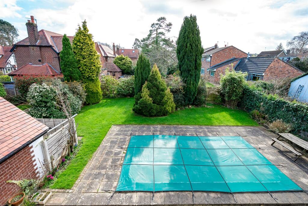 4 bedroom detached house for sale in Chapel Lane, Hale Barns, Altrincham, WA15