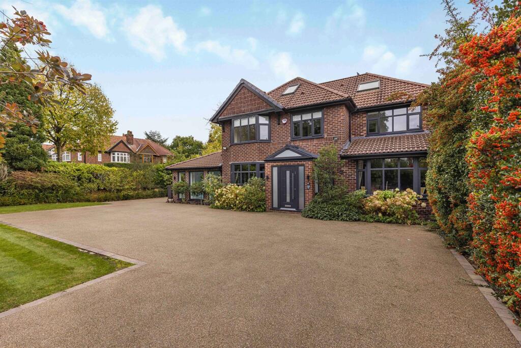 Main image of property: Hale Road, Hale, WA15