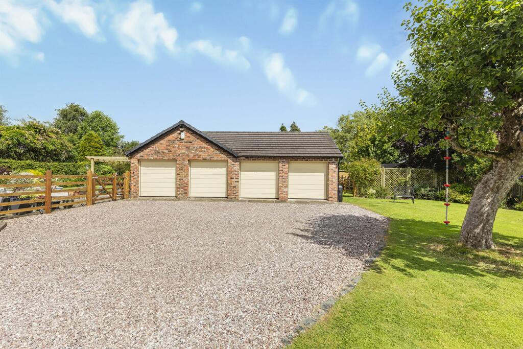 Additional property image - Holmes Chapel Road, Lach Dennis