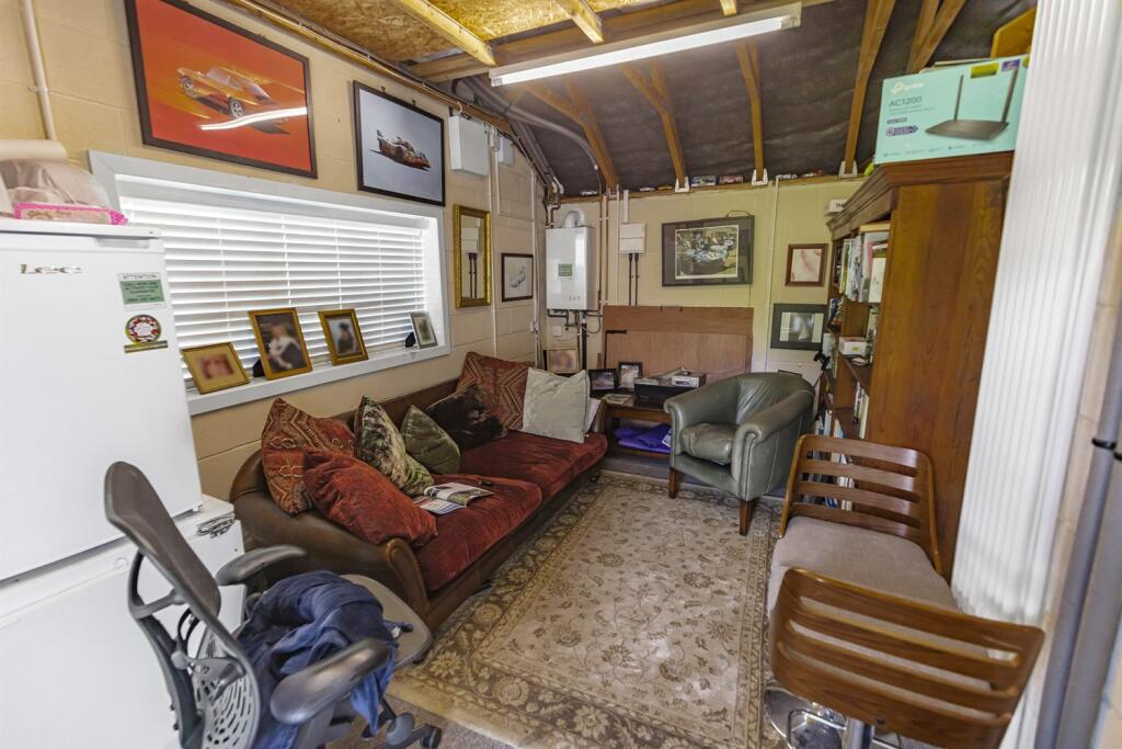 Additional property image - Holmes Chapel Road, Lach Dennis