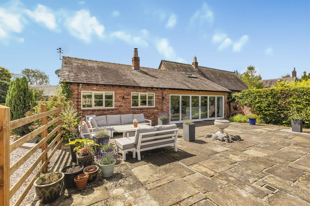 Additional property image - Holmes Chapel Road, Lach Dennis