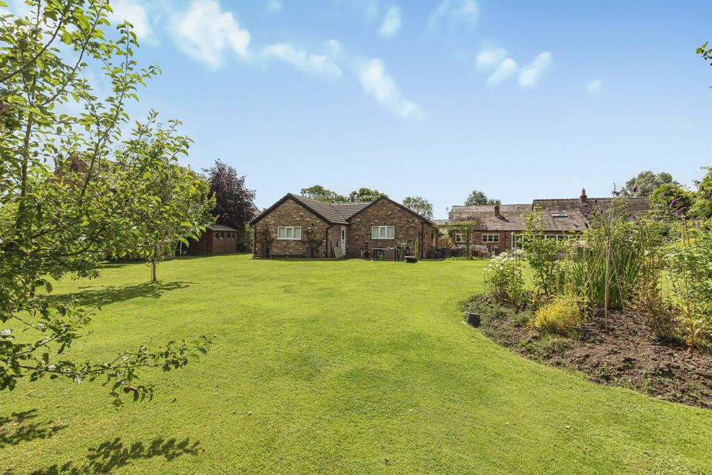 Additional property image - Holmes Chapel Road, Lach Dennis