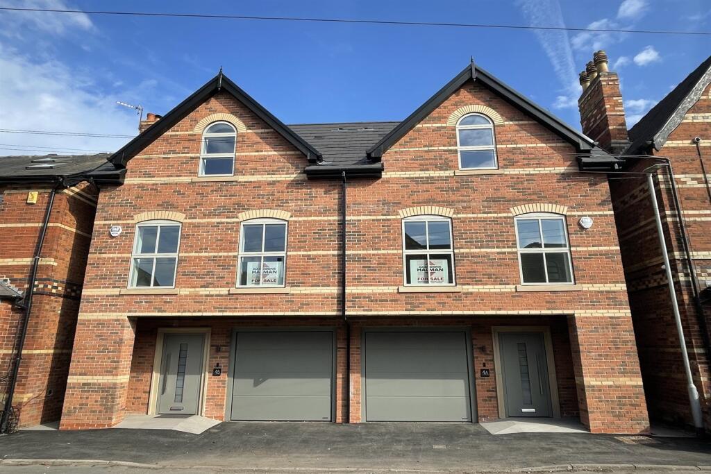 Main image of property: Victoria Street, Knutsford