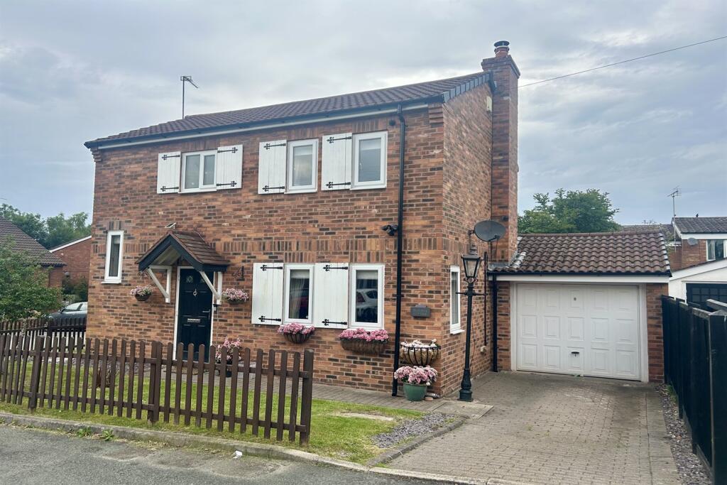 Main image of property: Ella Grove, Knutsford