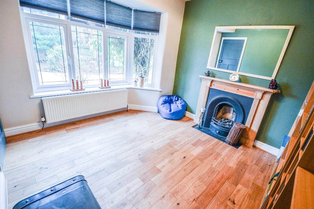 3 bedroom detached house for sale in Warburton Lane, Warburton, Lymm, WA13