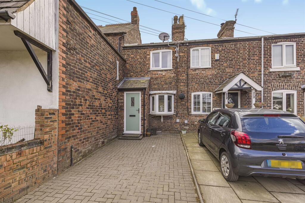 Main image of property: Rushgreen Road, Lymm