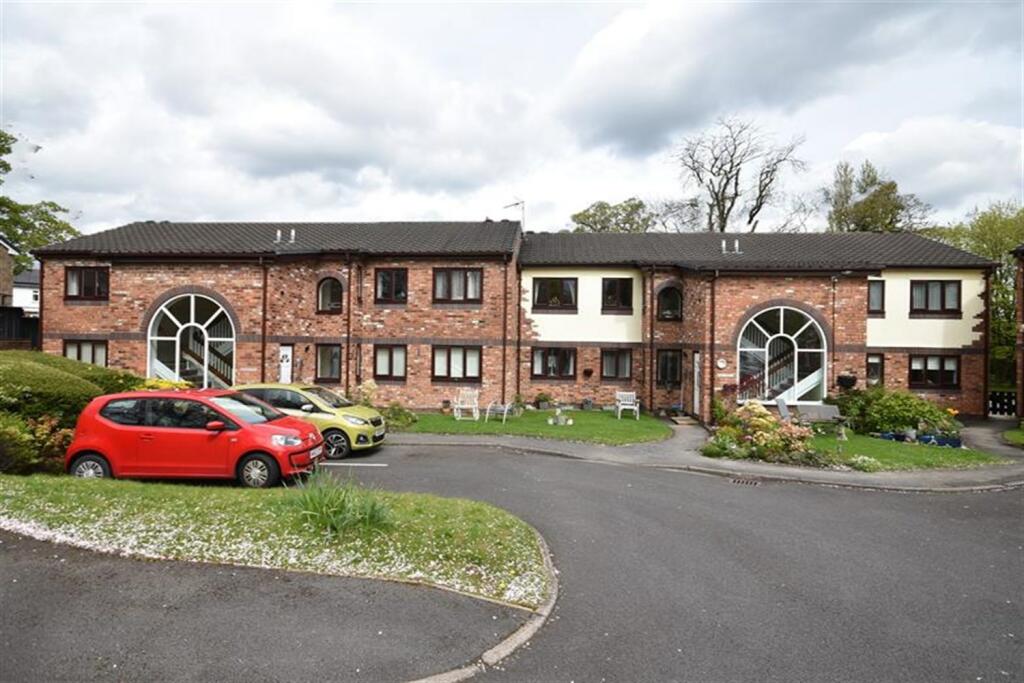 2 bedroom apartment for sale in Bluebell Mews, Cavendish Close