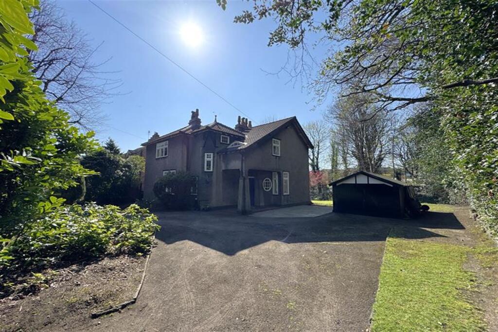 Main image of property: The Dingle, 138 Prestbury Road, Macclesfield