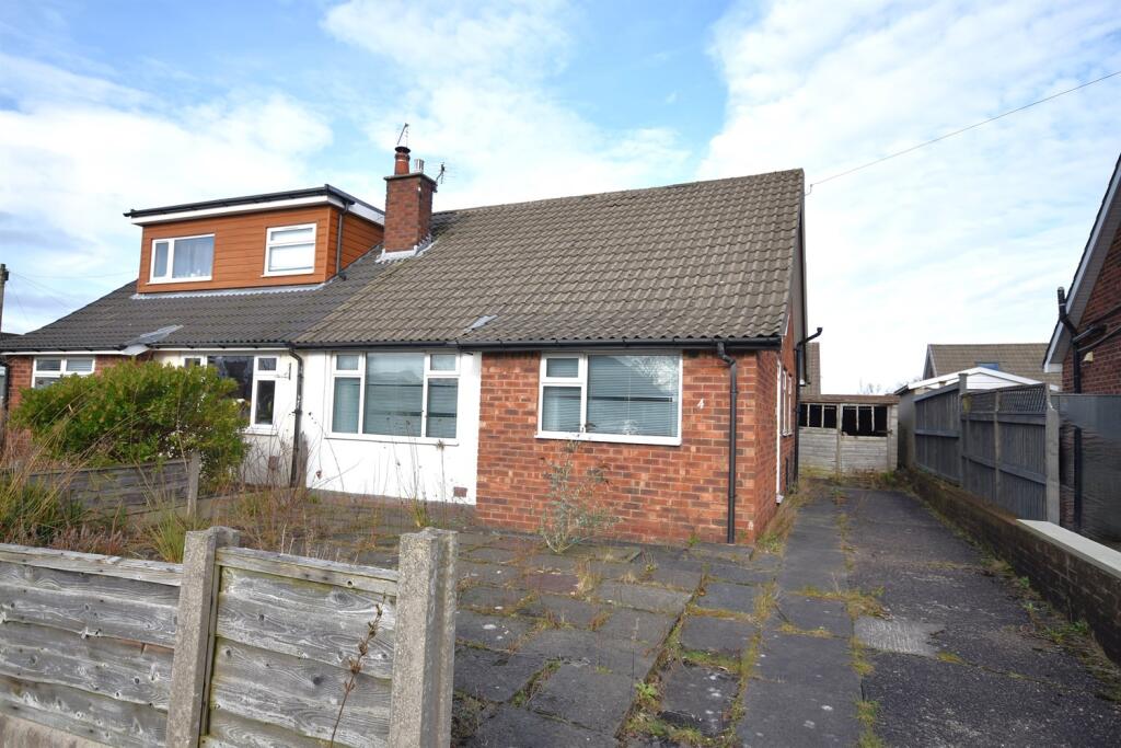 Main image of property: Beechway, Bollington