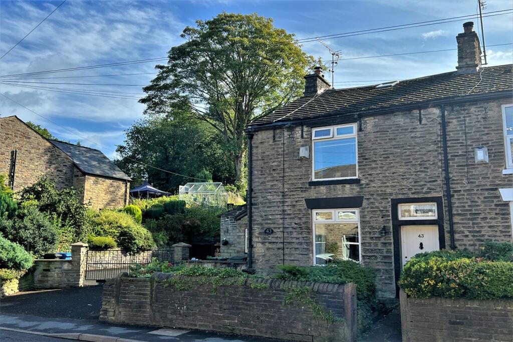 3 Bedroom End Of Terrace House For Sale In Lower Fold, Marple Bridge 