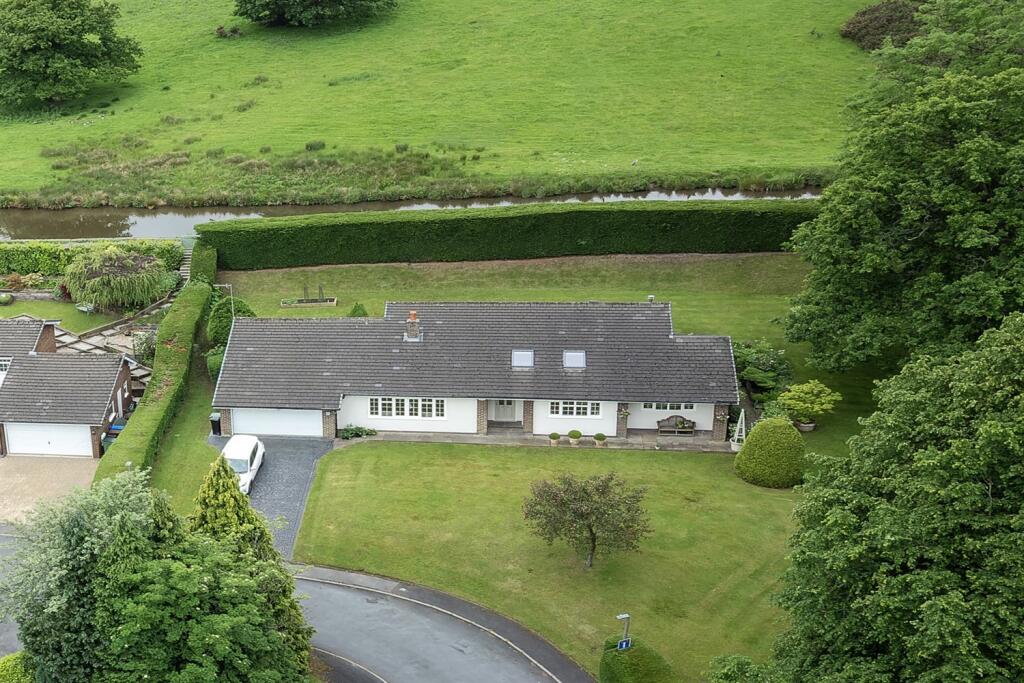 Main image of property: Strines Road, Marple