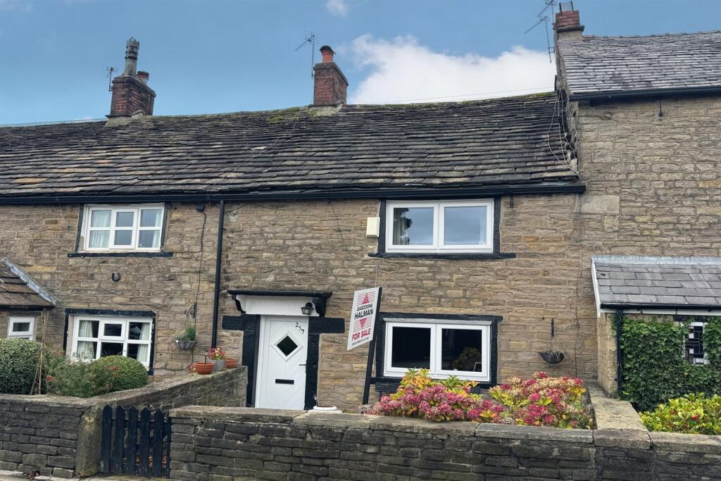 Main image of property: Longhurst Lane, Mellor