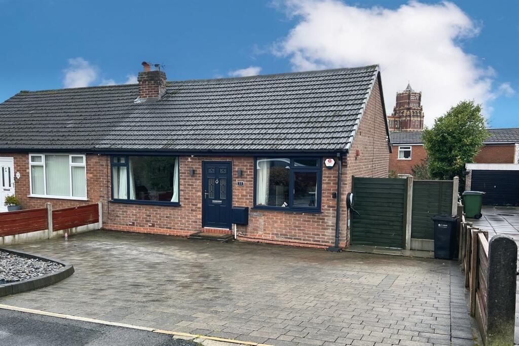 Main image of property: Thornholme Road, Marple