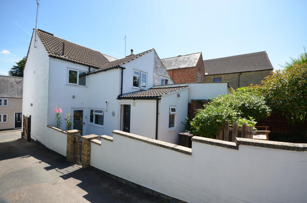 Main image of property: Rotton Row, Raunds