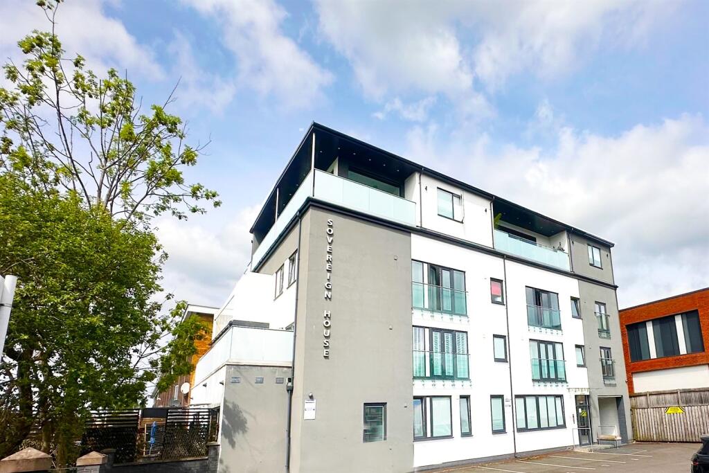 Main image of property: Queensway, Poynton
