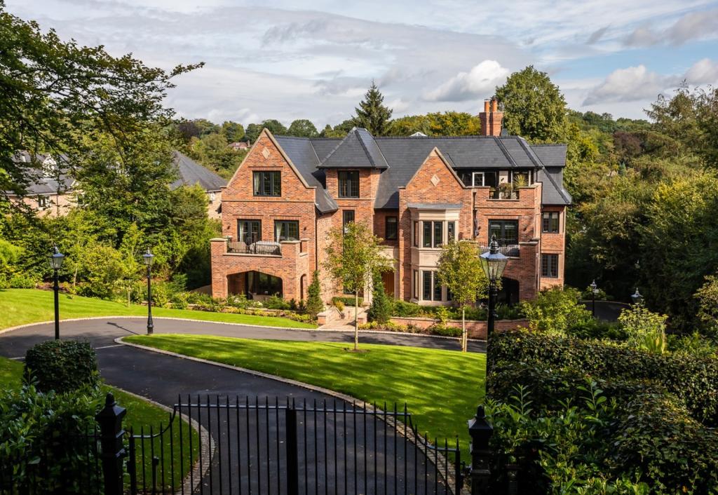 3 bedroom apartment for sale in Bollin Hey, Collar House Drive