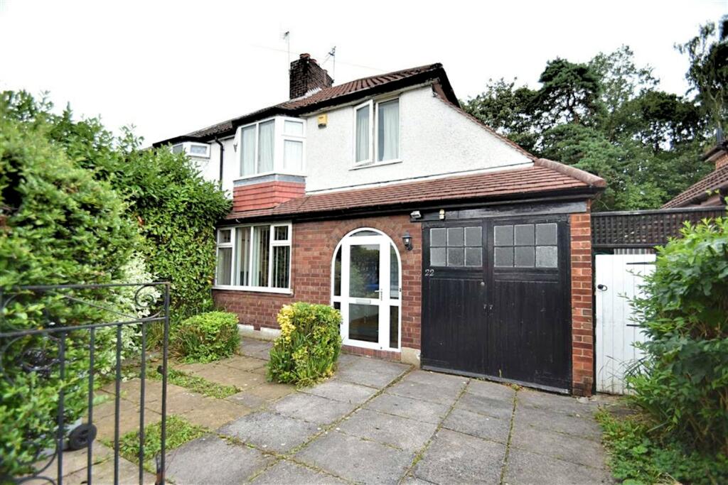 3 bedroom semidetached house for sale in Arcadia Avenue, Sale, M33