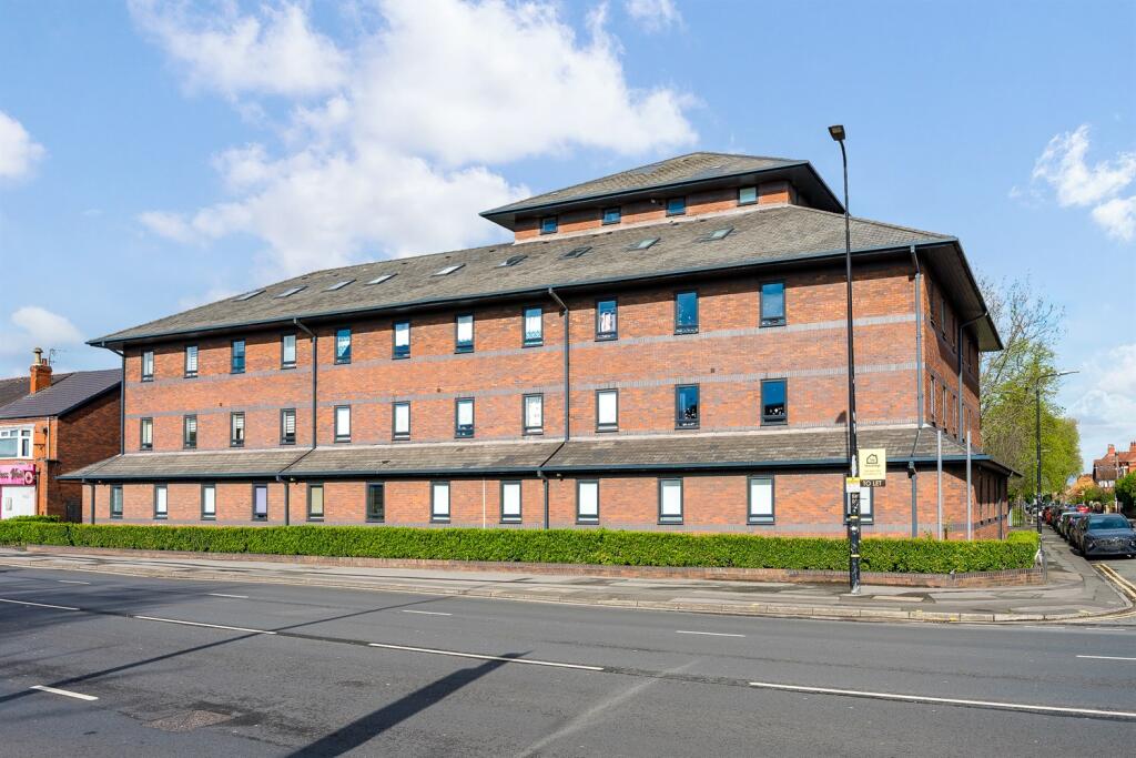 Main image of property: One Park Avenue, Park Avenue, Sale