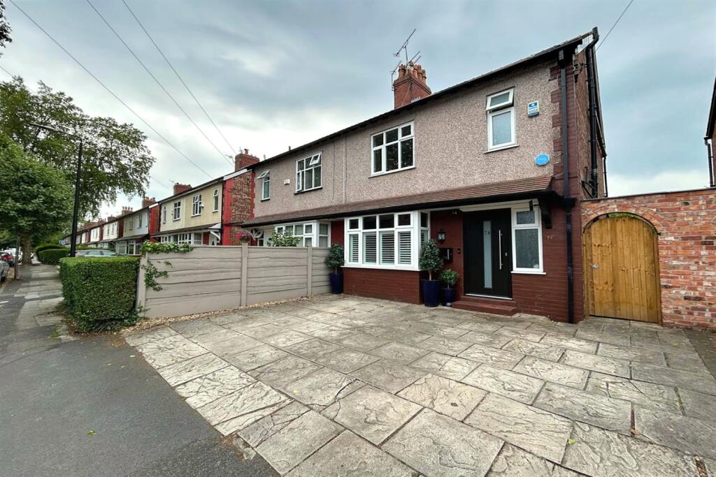 Main image of property: Urban Road, Sale