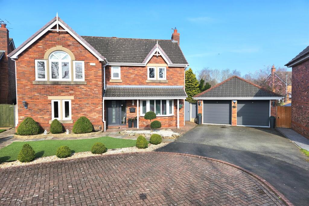 Main image of property: Hartswood Close, Appleton, Warrington