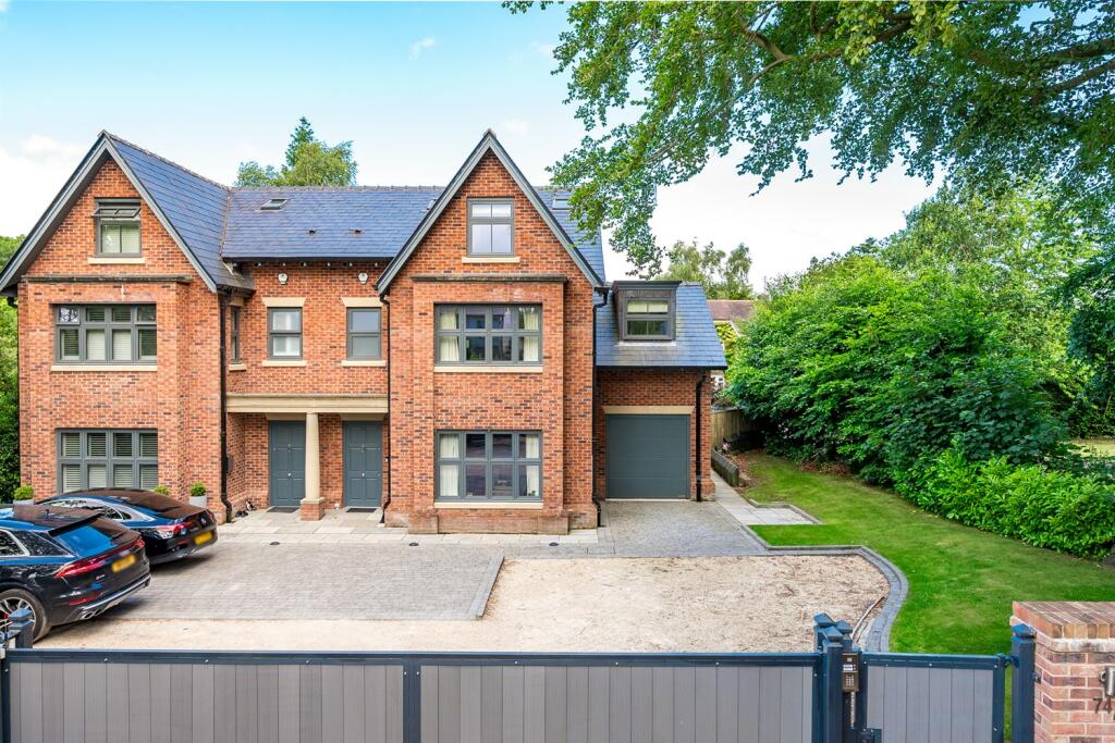 5 bedroom semidetached house for sale in Knutsford Road, Alderley Edge