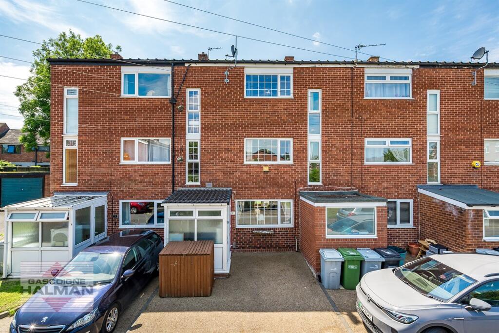 Main image of property: Sycamore Close, Wilmslow