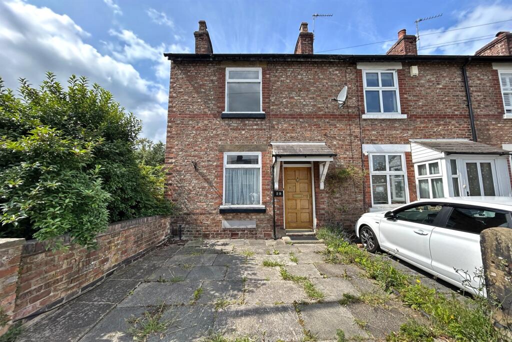 Main image of property: Oak Lane, Wilmslow