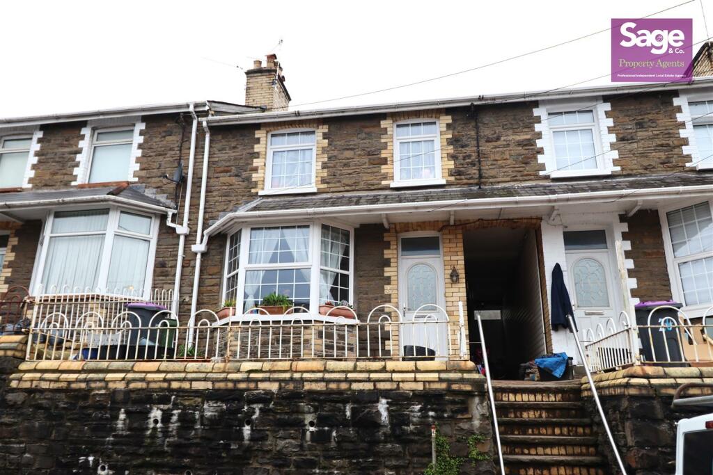 3 bedroom terraced house for sale in Stafford Road, Griffithstown, Pontypool, NP4