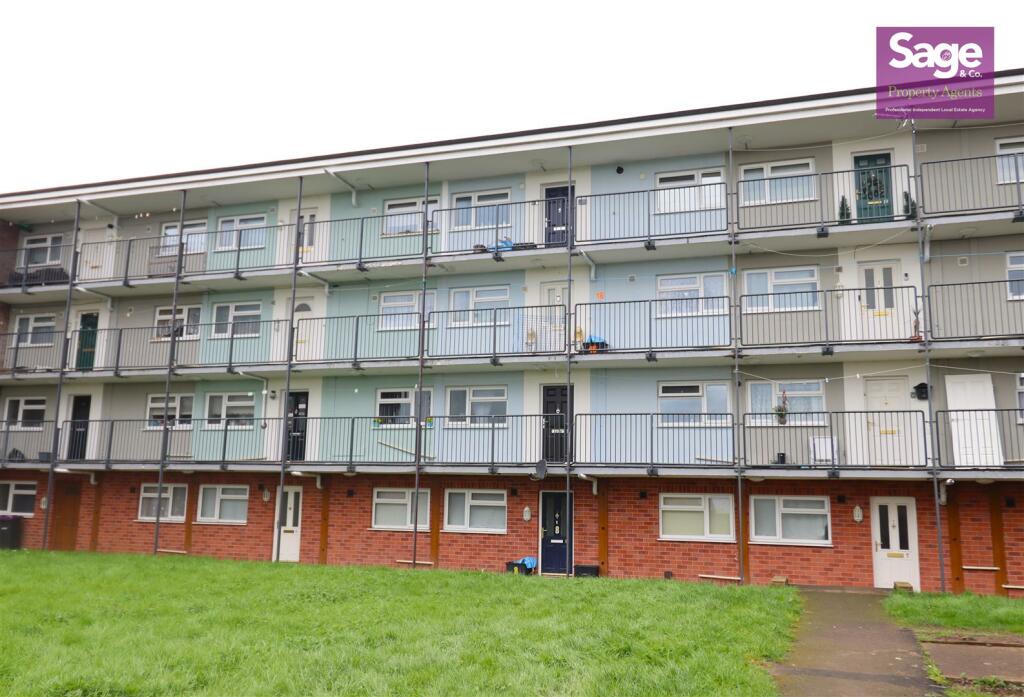 1 bedroom flat for sale in St. Woolos Green, Cwmbran, NP44
