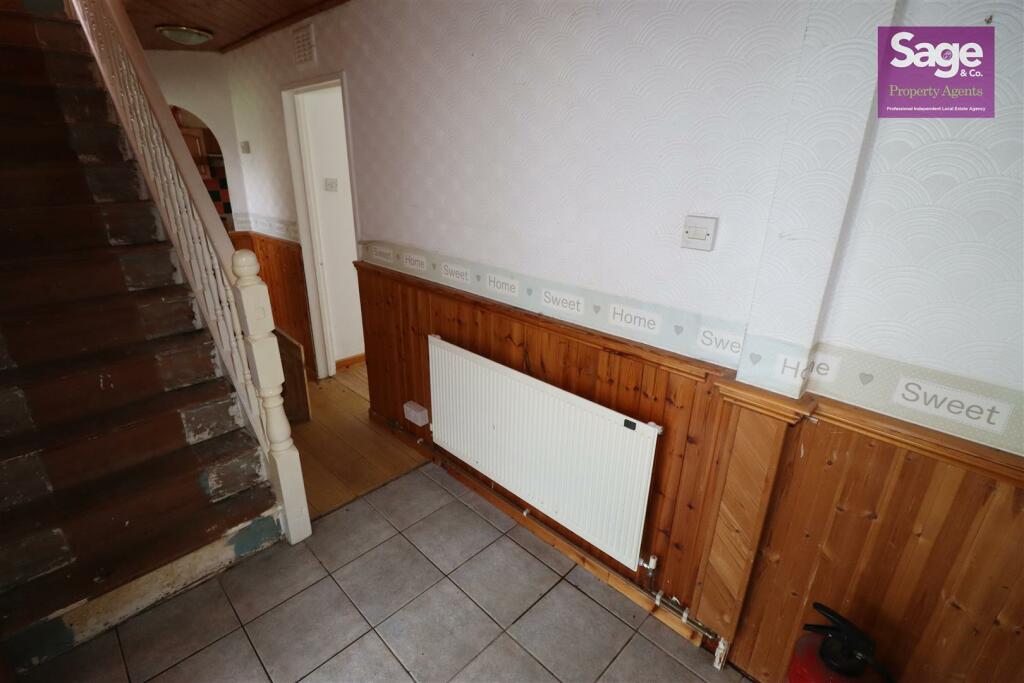 3 bedroom terraced house for sale in Amroth Walk, St. Dials, Cwmbran, NP44