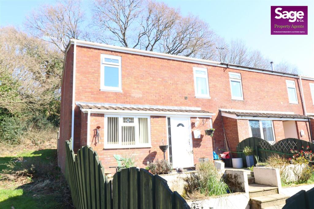 Main image of property: Glaslyn Court, Croesyceiliog, Cwmbran