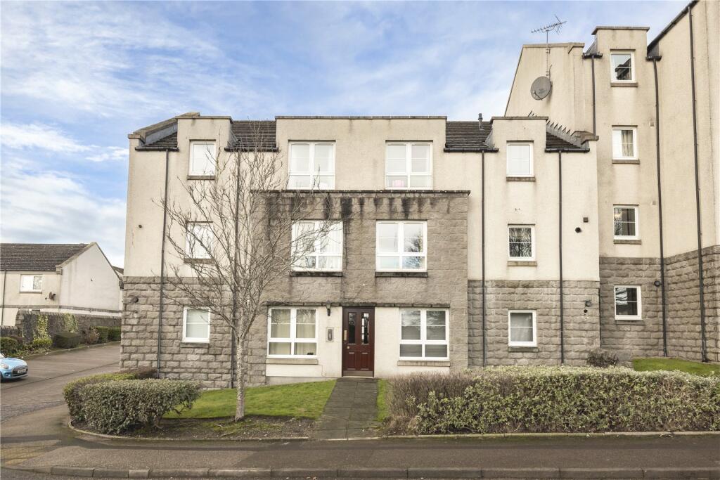 Main image of property: 2B Denwood, Northburn of Rubislaw, Aberdeen, AB15 6JF