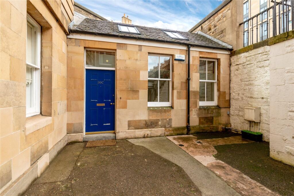 Main image of property: Flat C, 20 Drumsheugh Gardens, West End, Edinburgh, EH3 7RN
