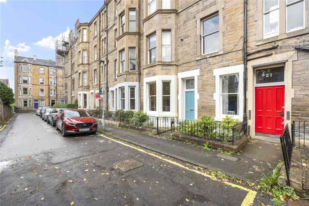 Main image of property: 21/2 Viewforth Gardens, Viewforth, Edinburgh, EH10 4ET
