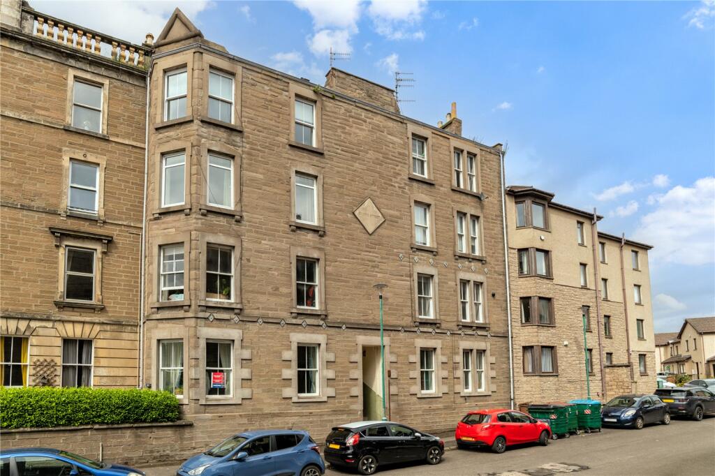 3 bedroom apartment for sale in 4(3F2) Gowrie Street. Dundee, DD2 1ES, DD2