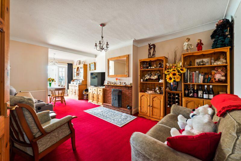 3 bedroom semidetached house for sale in Highfield Road, Sutton, SM1